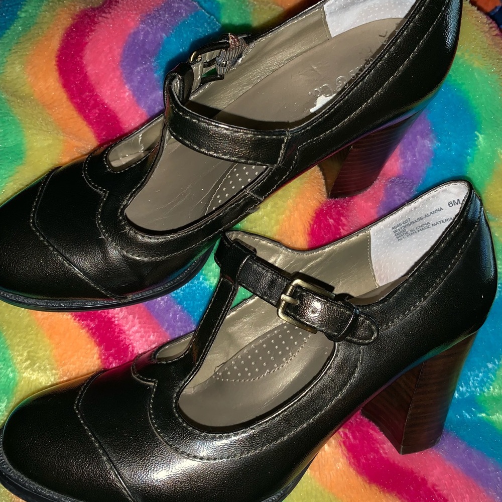 Bass & Co. Heeled Mary Jane Shoes